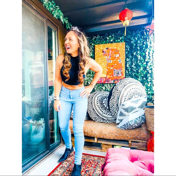 Meet your Posher, Natasha - Picture 1 of 1